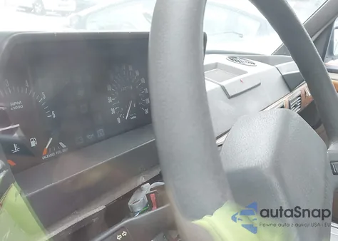 1990 Land Rover Range Rover z USA, uszkodzony, nr VIN SALHV1245LA438059